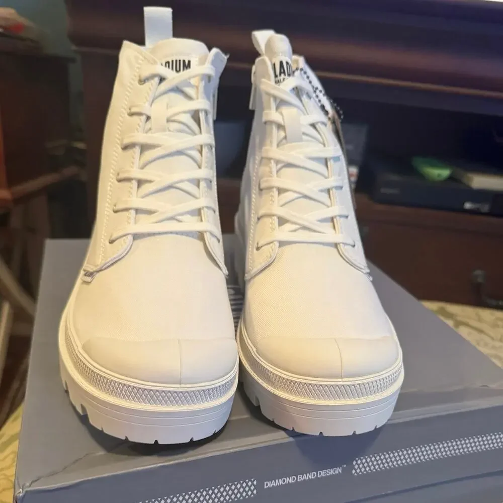 PALLADIUM Pallabase Twill in White, US Womens Size 11 / Euro Size 43 New in Box